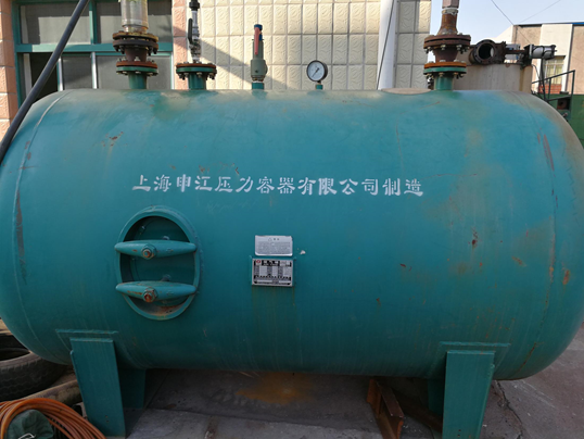 儲(chǔ)氣罐